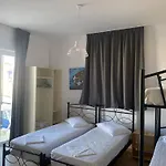 Hotel love Mary Laganas